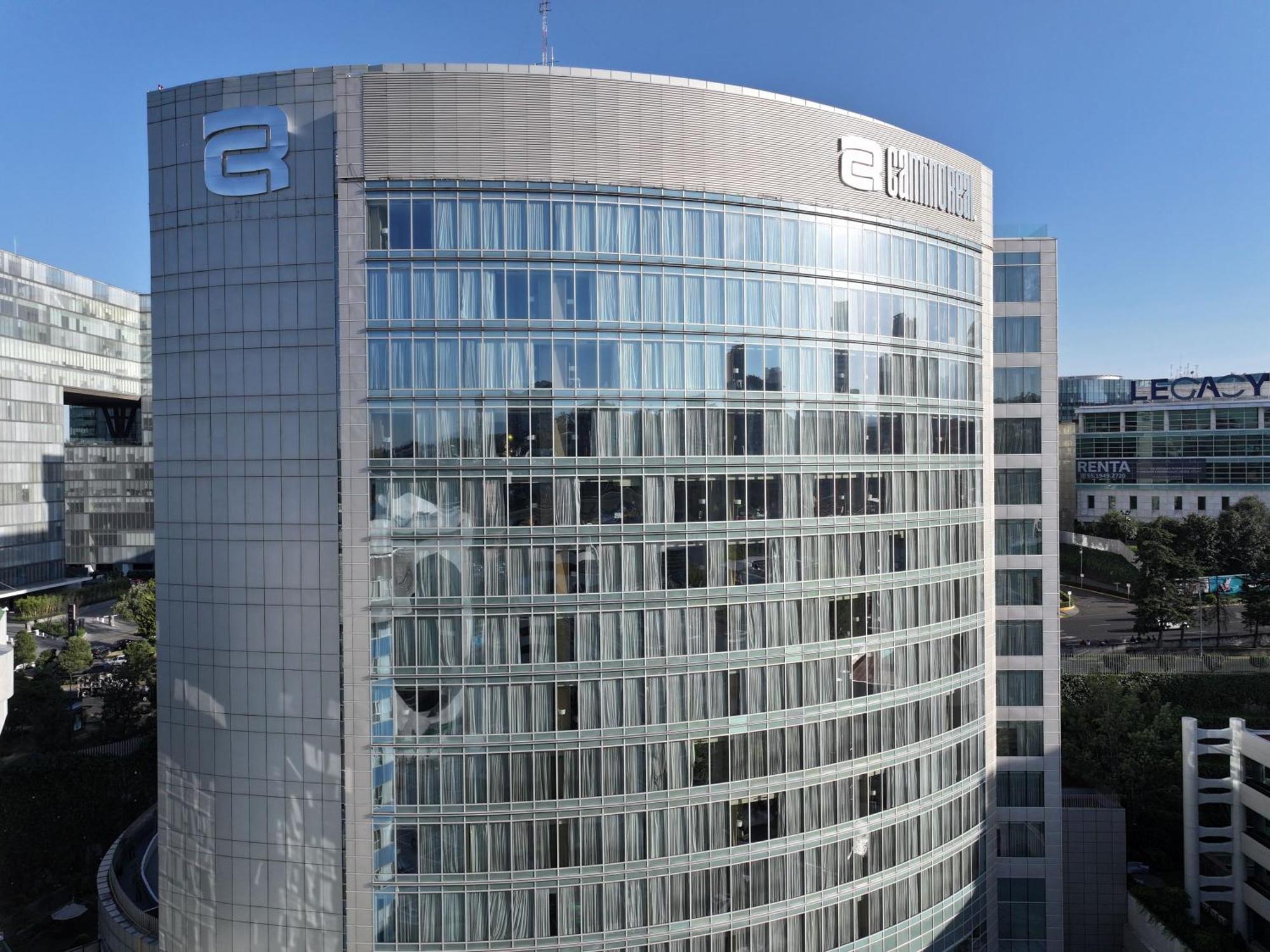 Camino Real Santa Fe Hotel Мексико Сити Екстериор снимка Headquarters of the European Anti-fraud Office in Rue Joseph II, Brussels